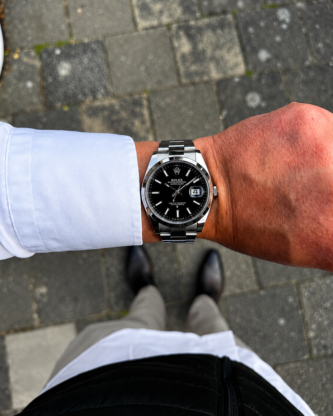 ⌚ Luxury Black Dial Rolex – With Free Box