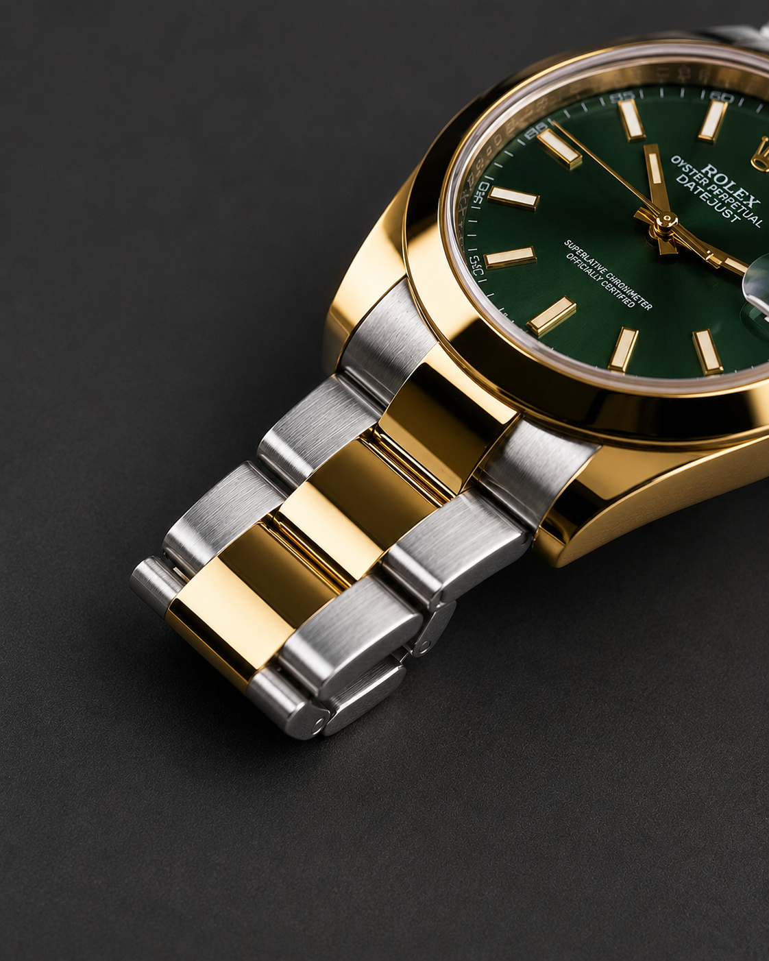 ⌚ Rolex Green Dial Two-Tone Luxury Watch | Gold & Silver Datejust Style 💚✨